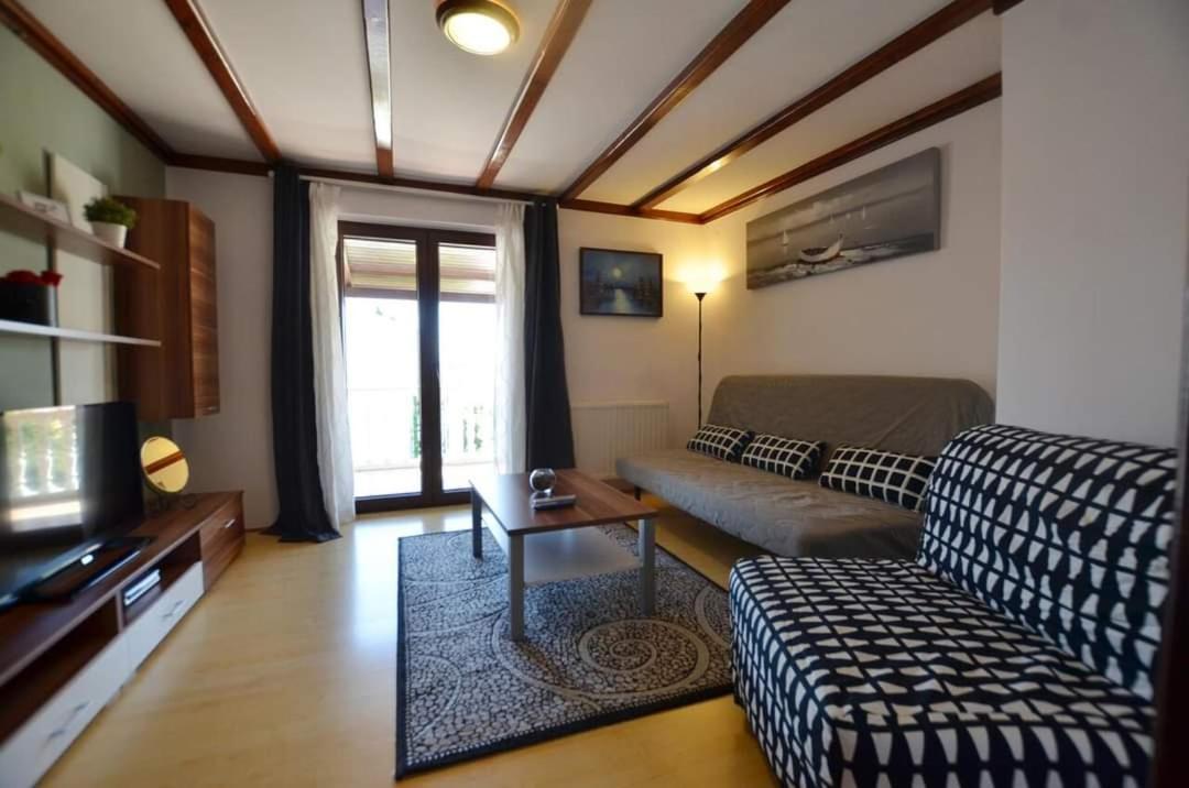 Tony Apartments Rovinj Buitenkant foto